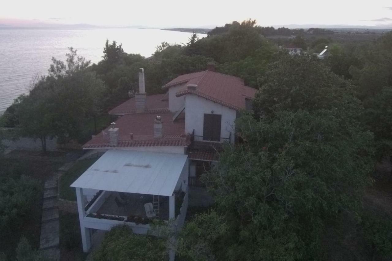 Seaside Vila Platanitis Екстер'єр фото