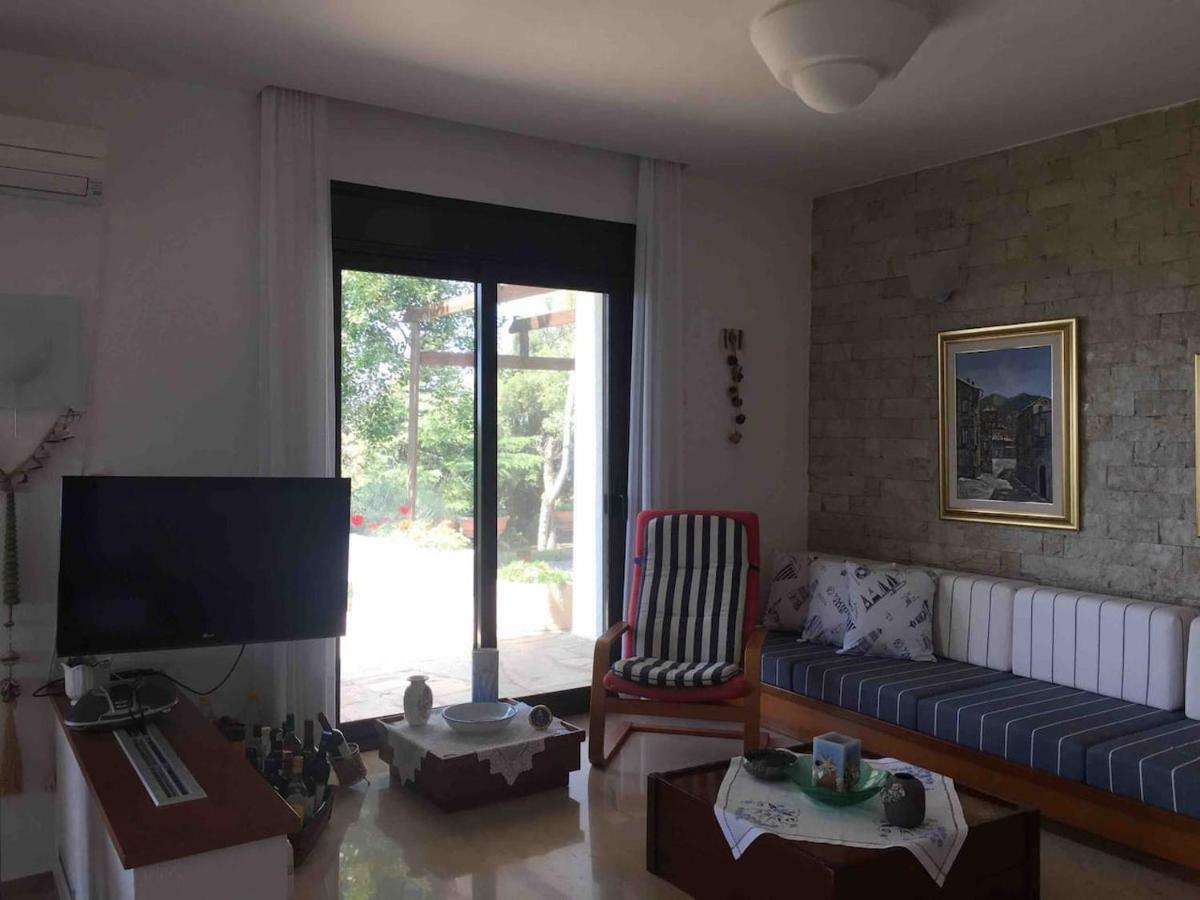 Seaside Vila Platanitis Екстер'єр фото
